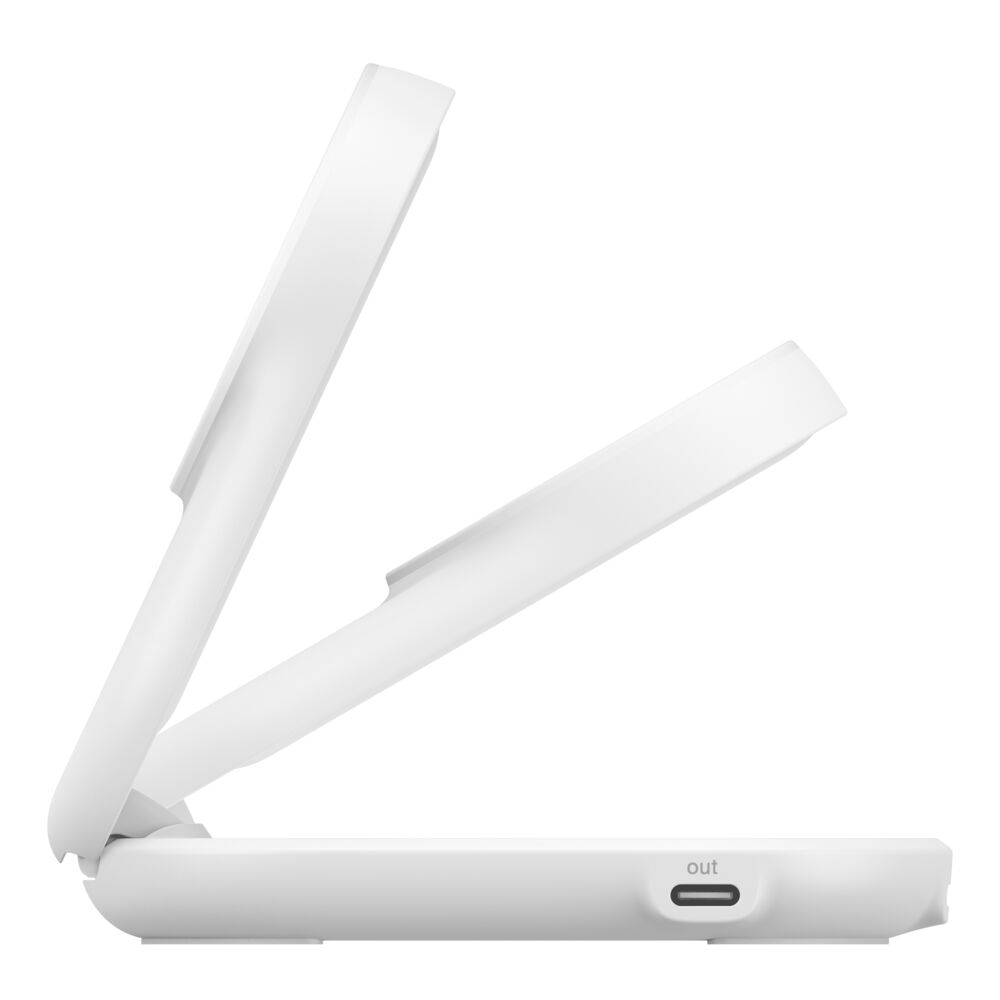 Belkin 2-in-1 Foldable Magnetic Charger with Qi2 25W - Image 8