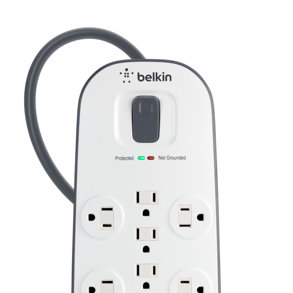 Belkin 12 Outlet Surge Protector with USB Charging - Image 3